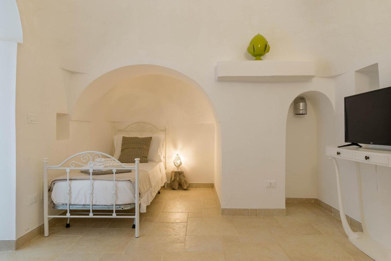 Charming Villas - Villa D'Itria With Trullo Ostuni Exterior foto